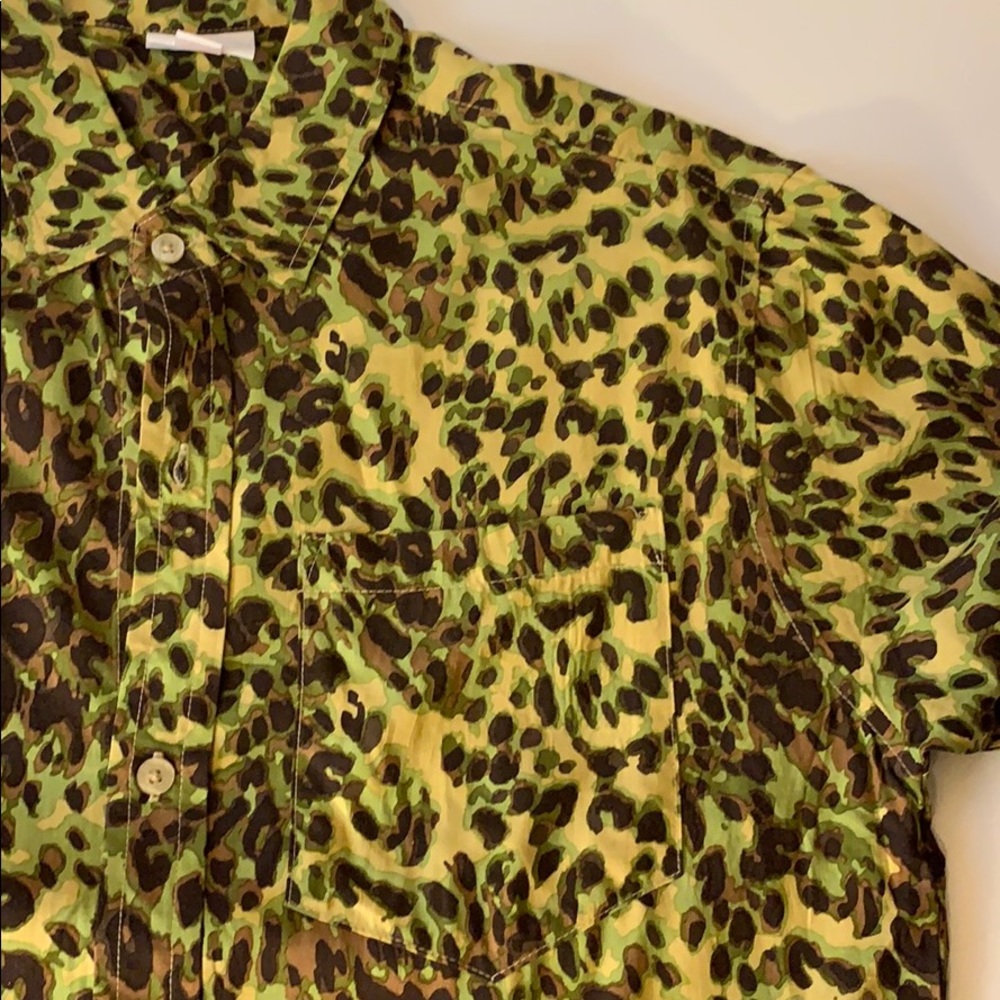 Lularoe Michael Leopard Animal Print Shirt NWT. - Picture 2 of 8